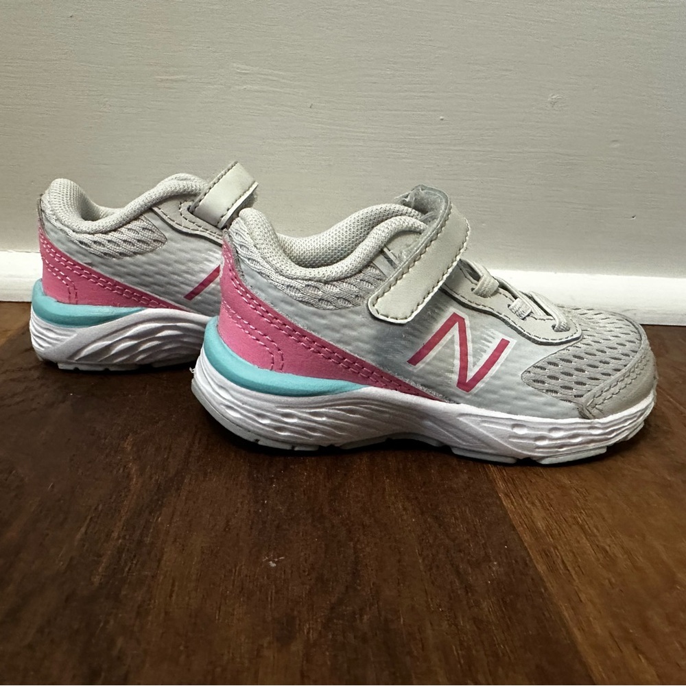 Baby Girl New Balance Sneaker - Picture 1 of 4